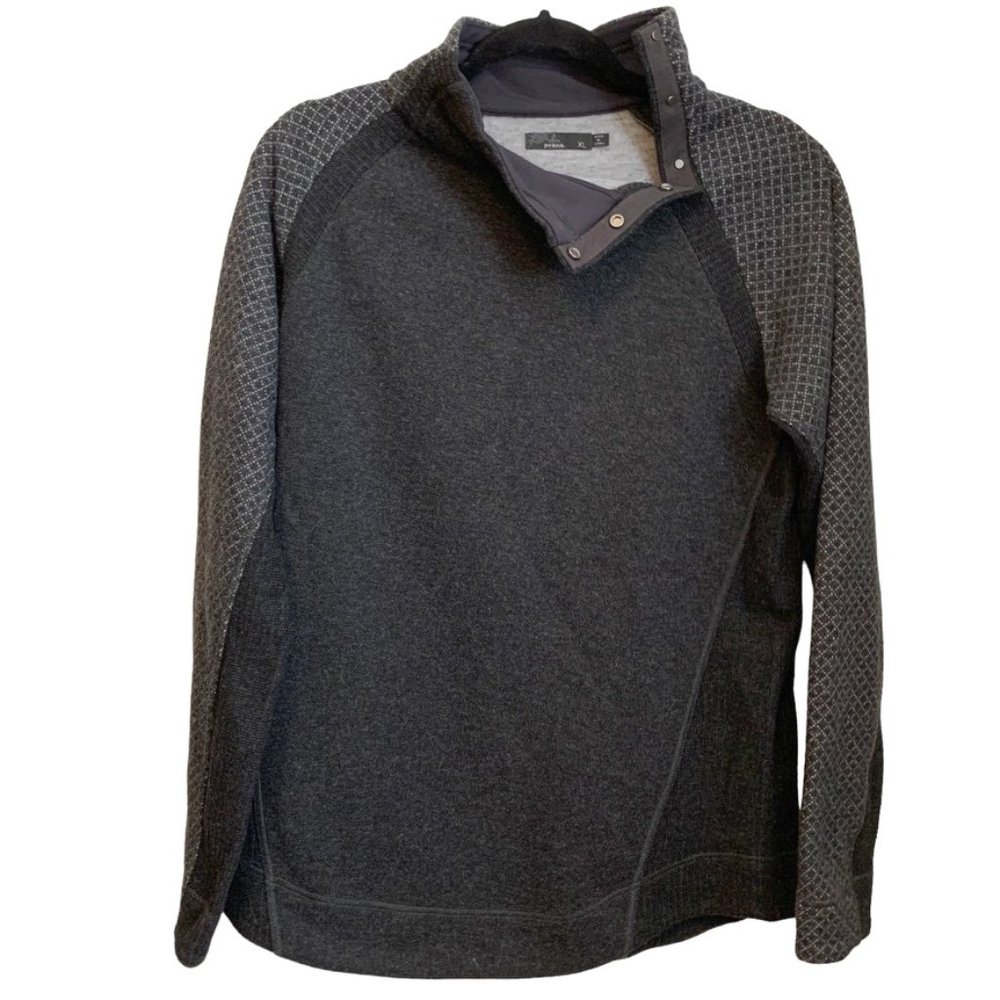Prana Dark Gray Quilted-Sleeve Pullover Sweater